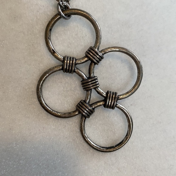American Eagle Silver Bohemian Grunge Circle Loop Linked Necklace Artsy Vintage - Picture 4 of 8